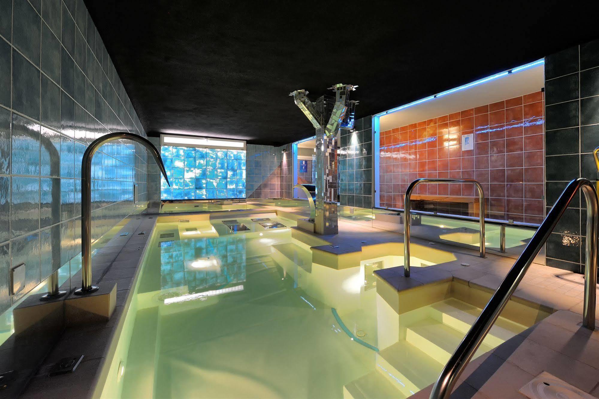 Hotel Santoli ปอร์เรตตา แตร์เม ภายนอก รูปภาพ