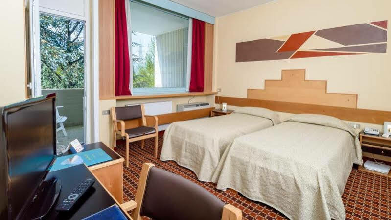 Hotel Santoli ปอร์เรตตา แตร์เม ภายนอก รูปภาพ