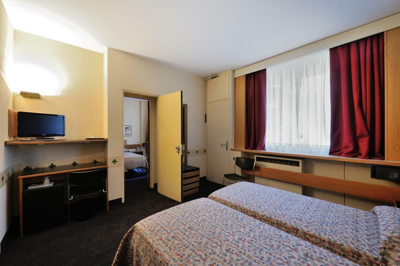 Hotel Santoli ปอร์เรตตา แตร์เม ห้อง รูปภาพ